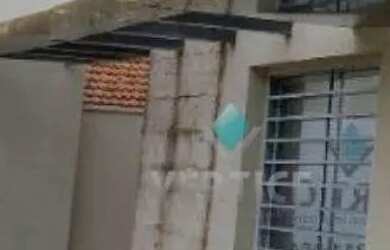 Imagem: A casa em condomínio possui 3 Dormitórios, 4 Banheiros, 2