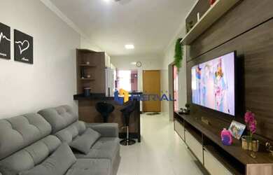 Imagem: A casa possui 3 Dormitórios, 2 Banheiros, 2 Vagas na garagem