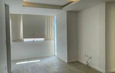 Imagem: O apartamento possui 3 Dormitórios, 3 Banheiros, 2 Vagas na