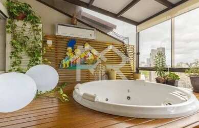 Imagem: O apartamento na cobertura possui 2 Dormitórios, 2 Banheiros