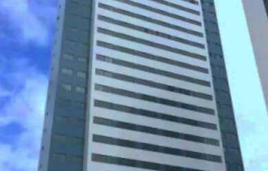 Imagem: O studio possui 1 Dormitório, 1 Banheiro, 1 Vaga na garagem