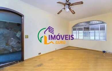 Imagem: A casa possui 3 Dormitórios, 3 Banheiros, 3 Vagas na garagem