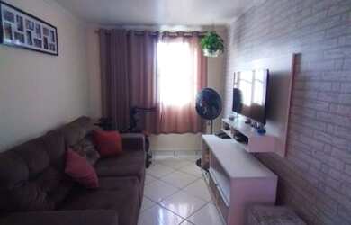 Imagem: O apartamento possui 2 Dormitórios, 1 Banheiro, 1 Vaga na garagem