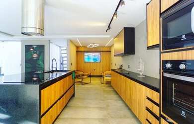 Imagem 5: UMA LINDA MANSÃO EM CONDOMÍNIO DE 47O METROS QUADRADO