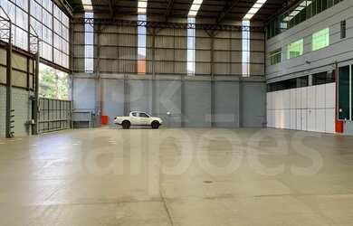 Imagem: O depósito possui 1394m² de Área e está localizado em Vila