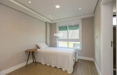 Imagem 15: Excelente casa alto padrão, a poucas quadras do famoso Parque Barigui