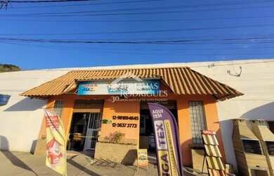 Imagem: O depósito possui 5 Vagas na garagem, 200m² de Área e está