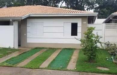 Imagem: A casa em condomínio possui 3 Dormitórios, 3 Banheiros, 2