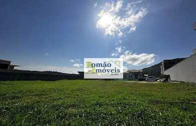 Imagem: O terreno possui 600m² de Área e está localizado em Itapetinga