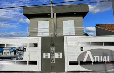 Imagem: A casa possui 2 Dormitórios, 2 Banheiros, 1 Vaga na garagem