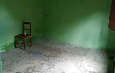 Imagem: A casa possui 1 Dormitório, 1 Banheiro e está localizado