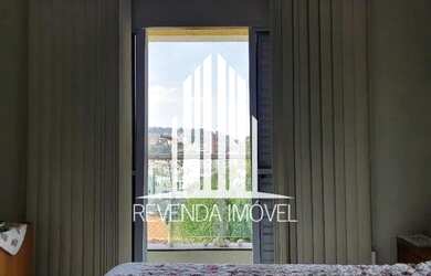 Imagem: A casa possui 3 Dormitórios, 3 Banheiros, 5 Vagas na garagem