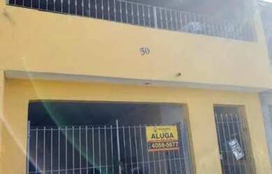 Imagem: A casa possui 3 Dormitórios, 3 Banheiros, 1 Vaga na garagem