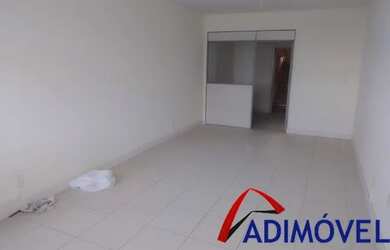 Imagem: O depósito possui 37m² de Área e está localizado em Centro