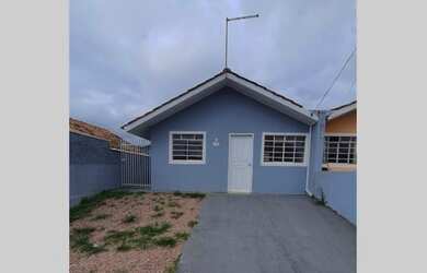 Imagem: A casa possui 2 Dormitórios, 1 Banheiro e 196m² de Área e