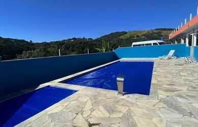 Imagem: A chácara possui 1.900m² de Área e está localizado em Vila