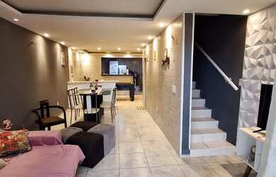 Imagem: A casa em condomínio possui 2 Dormitórios, 3 Banheiros e 2