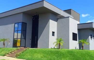 Imagem: A casa em condomínio possui 3 Dormitórios, 5 Banheiros, 4