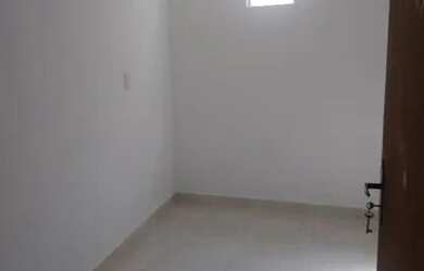 Imagem: A casa possui 1 Dormitório, 1 Banheiro, 50m² de Área e está