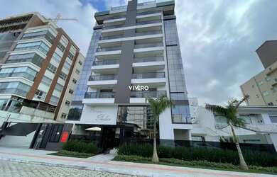 Imagem: O apartamento à venda possui 4 Dormitórios, 5 Banheiros, 3