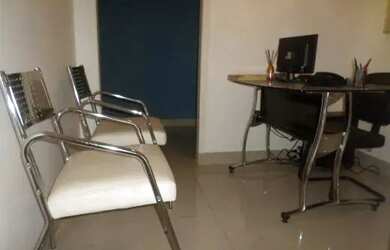 Imagem: O depósito possui 1 Vaga na garagem e 70m² de Área e está