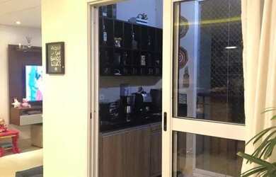 Imagem: O apartamento possui 2 Dormitórios, 1 Banheiro, 2 Vagas na