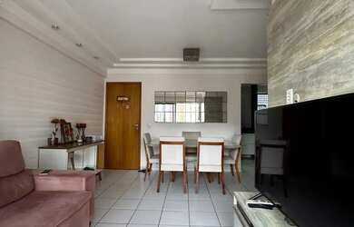 Imagem: O apartamento possui 3 Dormitórios, 2 Banheiros, 1 Vaga na