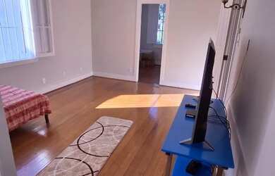 Imagem 9: Casa reformada próximo Catedral São Pedro de Alcântara