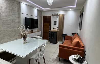 Imagem: O apartamento possui 2 Dormitórios, 1 Banheiro, 5 Vagas na