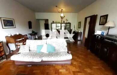 Imagem: O apartamento possui 3 Dormitórios, 3 Banheiros, 1 Vaga na