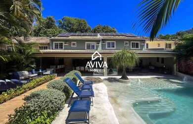 Imagem: A casa em condomínio possui 2 Dormitórios, 5 Banheiros, 4