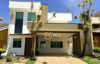 Imagem: A casa em condomínio possui 4 Dormitórios, 5 Banheiros, 4