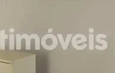 Imagem: A casa possui 5 Dormitórios, 1 Banheiro, 1 Vaga na garagem