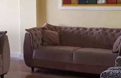 Imagem: O apartamento possui 4 Dormitórios, 1 Banheiro, 2 Vagas na