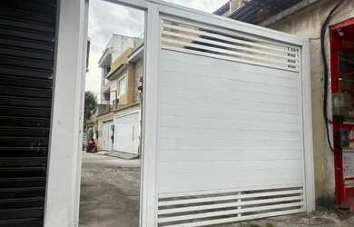 Imagem: O terreno possui 60m² de Área e está localizado em Realengo