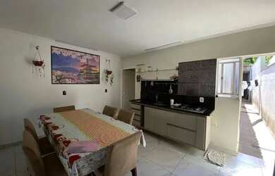 Imagem 2: Sobrado à venda no Jardim Saira, em Sorocaba-SP