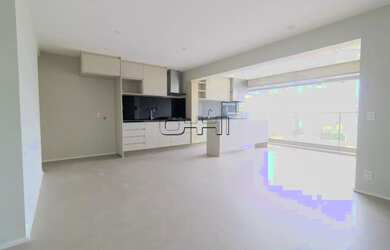 Imagem: O apartamento possui 2 Dormitórios, 3 Banheiros, 2 Vagas na