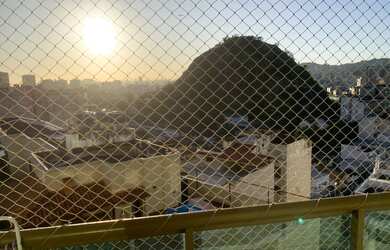 Imagem: O apartamento possui 3 Dormitórios, 2 Banheiros, 1 Vaga na