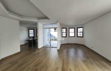 Imagem: Casa à venda, 5 quartos, 4 suítes, 5 vagas, Cabral - Contagem/MG