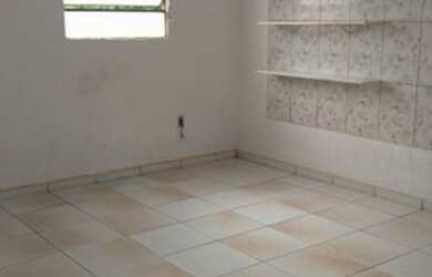 Imagem 15: Casa/Sobrado, frente a BR-070, no Girassol GO