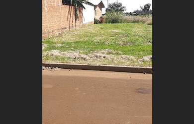 Imagem: O terreno possui 176m² de Área e está localizado em Três