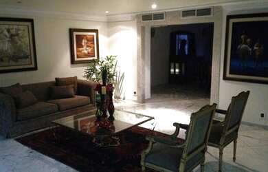 Imagem 9: JARDIM MARAPENDI. Piscina, Área de serviço, 750m² de Áreae5 Vagas...