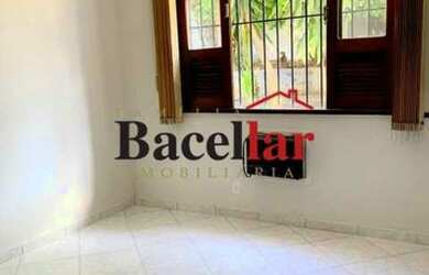 Imagem 14: DUAS CASAS REFORMADAS MARAVILHOSO QUINTAL PISCINA E CHURRASQUEIRA