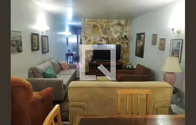 Imagem: Casa à Venda - Chácara Santo Antonio, 3 Quartos, 230 m2