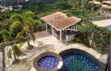 Imagem: A casa em condomínio possui 3 Dormitórios, 5 Banheiros, 4