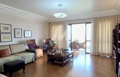 Imagem: O apartamento possui 4 Dormitórios, 5 Banheiros, 4 Vagas na