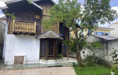 Imagem: A casa em condomínio possui 4 Dormitórios, 3 Banheiros, 2