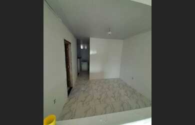 Imagem: A casa possui 2 Dormitórios, 2 Banheiros e 127m² de Área