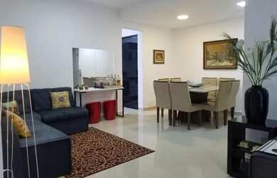 Imagem: O apartamento possui 4 Dormitórios, 4 Banheiros, 2 Vagas na