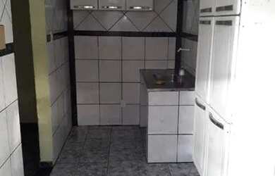 Imagem 1: Alugo uma casa. 1 Banheiroe2 Dormitórios